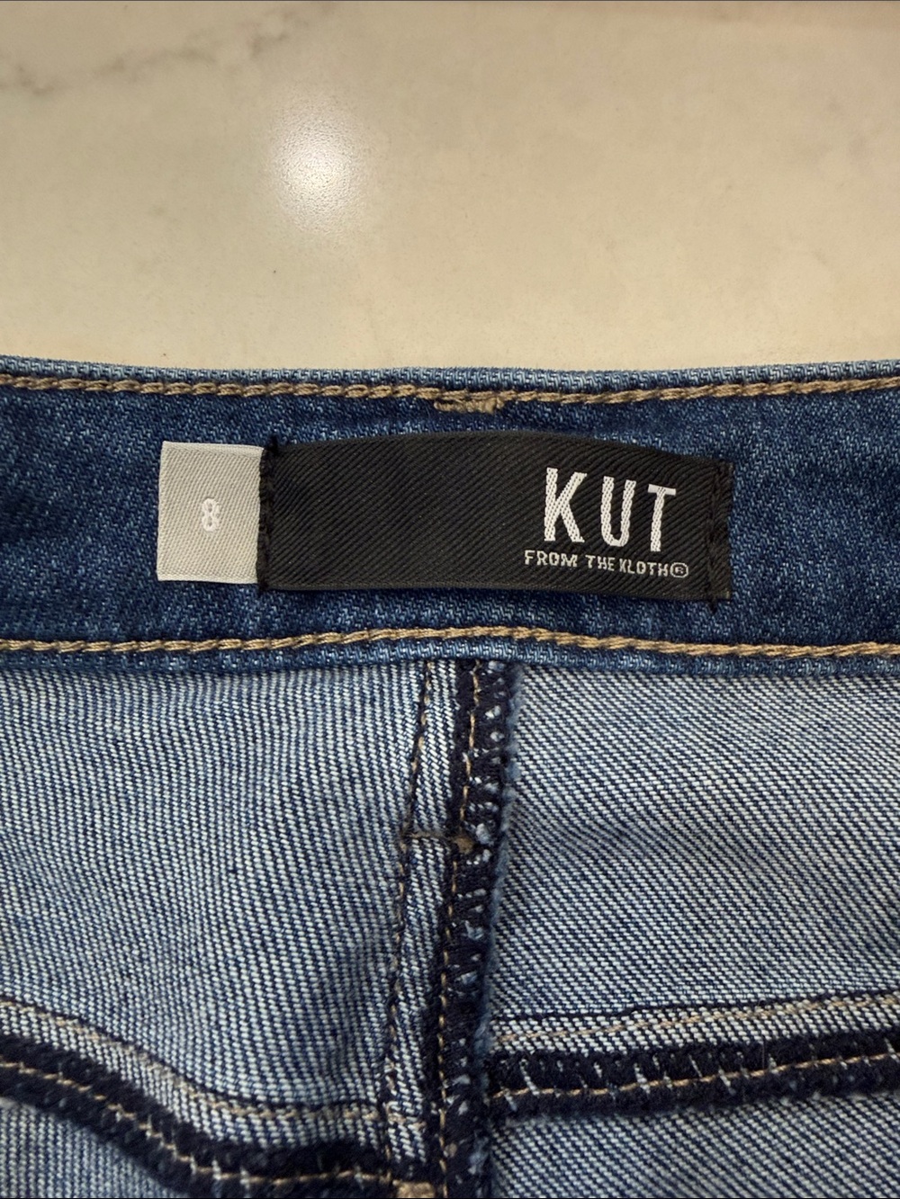 Kut From The Kloth Kelsey Fab Ab Ankle‎ Flare Jeans Size 8 Raw Hem - Picture 6 of 10